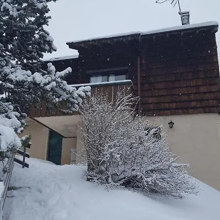 8 Rue Du Bac Chalet